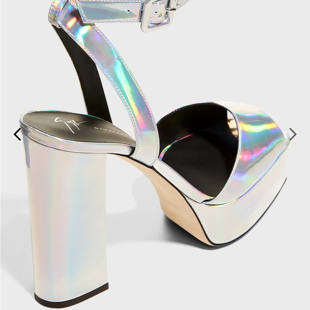 Giuseppe Zanotti
Metropolis Metallic Ankle-Strap Platform Sandals - Picture 8 of 15